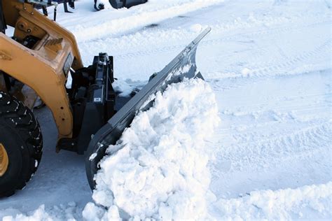 techniques for skidsteer plowing 